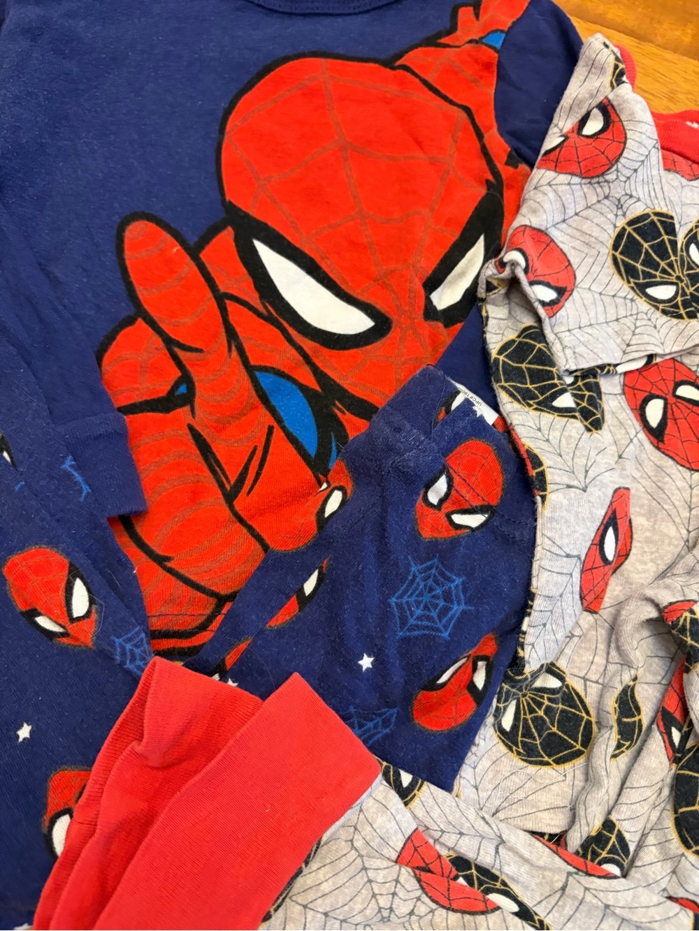 Two pair Kids Spider-Man Pajama Sets - Red, Navy, Black - Picture 2 of 10